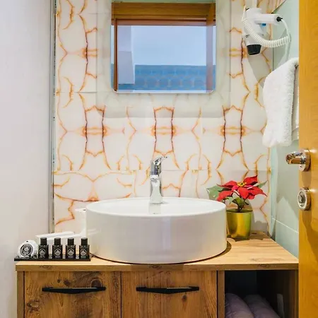 Hotel Taksim Rexxee Istiklal 3*
