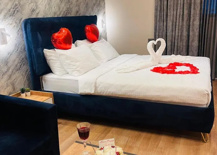 Отель Taksim Rexxee Istiklal