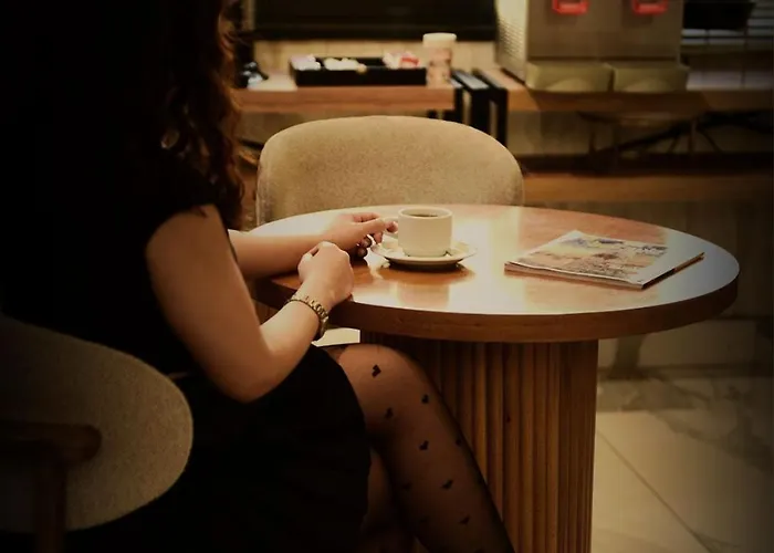 Отель Taksim Rexxee Istiklal